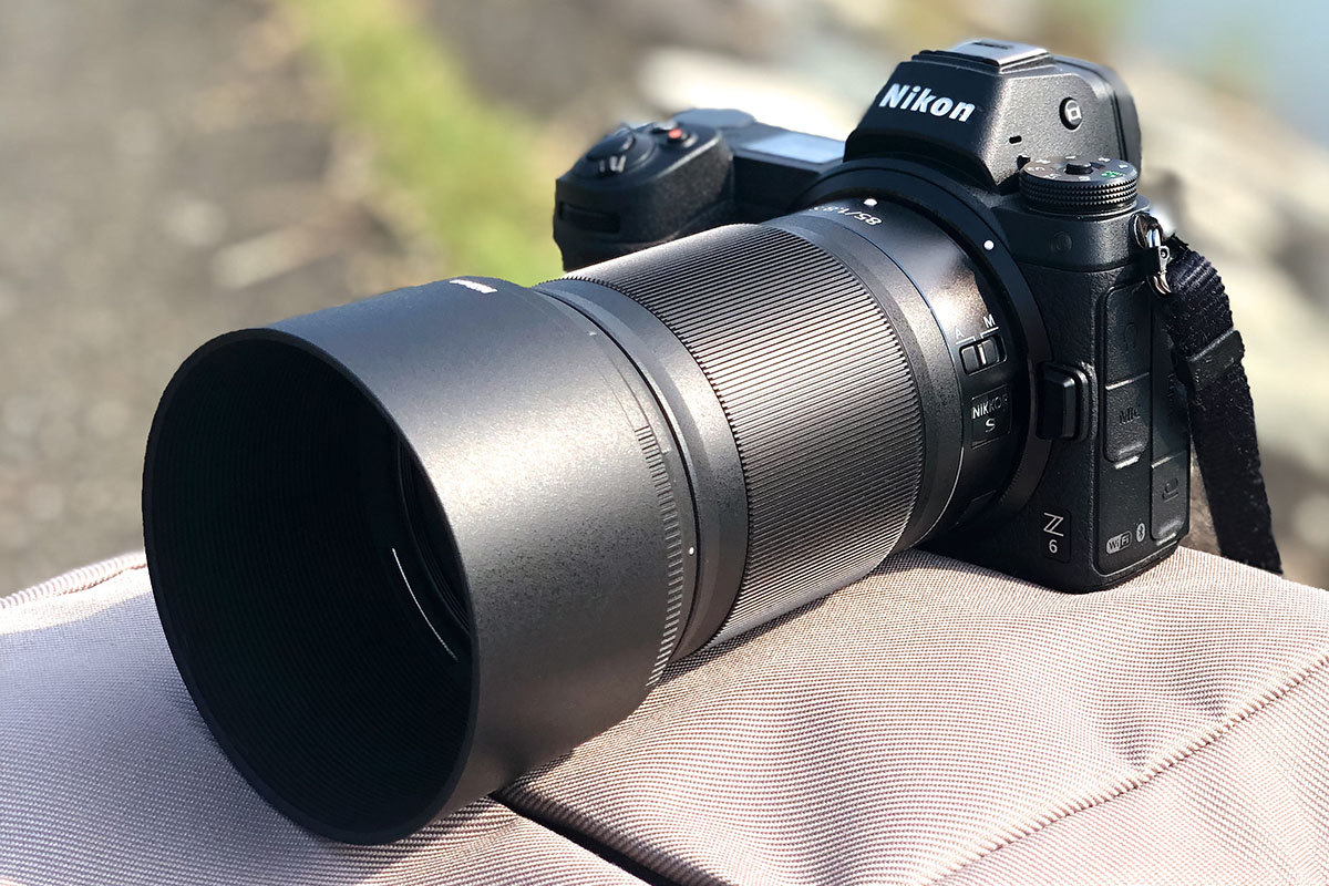 ニコン「Z 85mm f/1.8 S」レビュー スナップにも向く中望遠レンズ