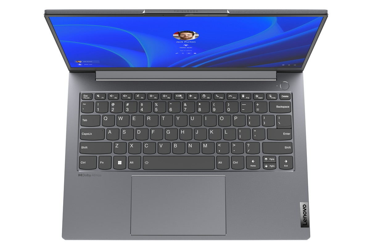 Lenovo、8型セカンドディスプレイ搭載の横長ノートPC「ThinkBook Plus