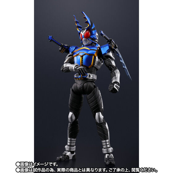 仮面ライダーカブト』真骨頂製法10周年を記念した仮面ライダーガタック