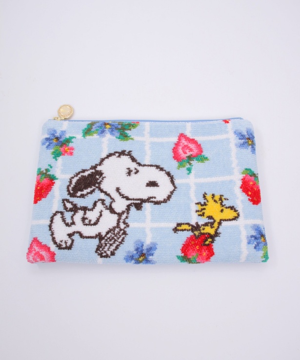 スヌーピーとイチゴ柄がかわいい「フェイラー」コレクションが神戸