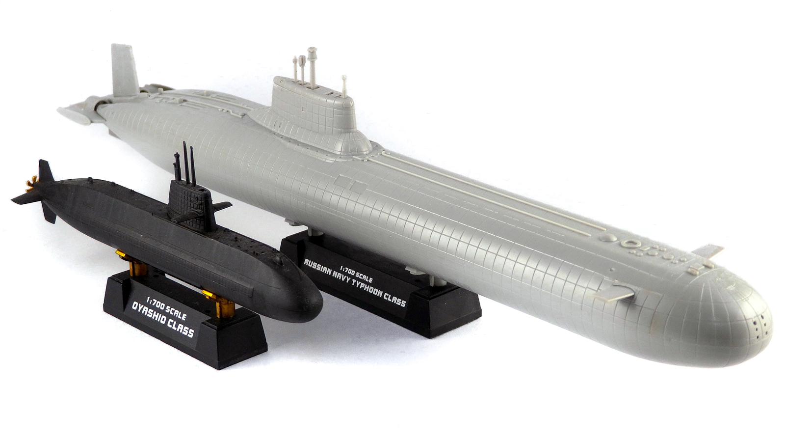 内藤あんもの「棚からひとつかみ」／深く静かに潜航せよ | nippper