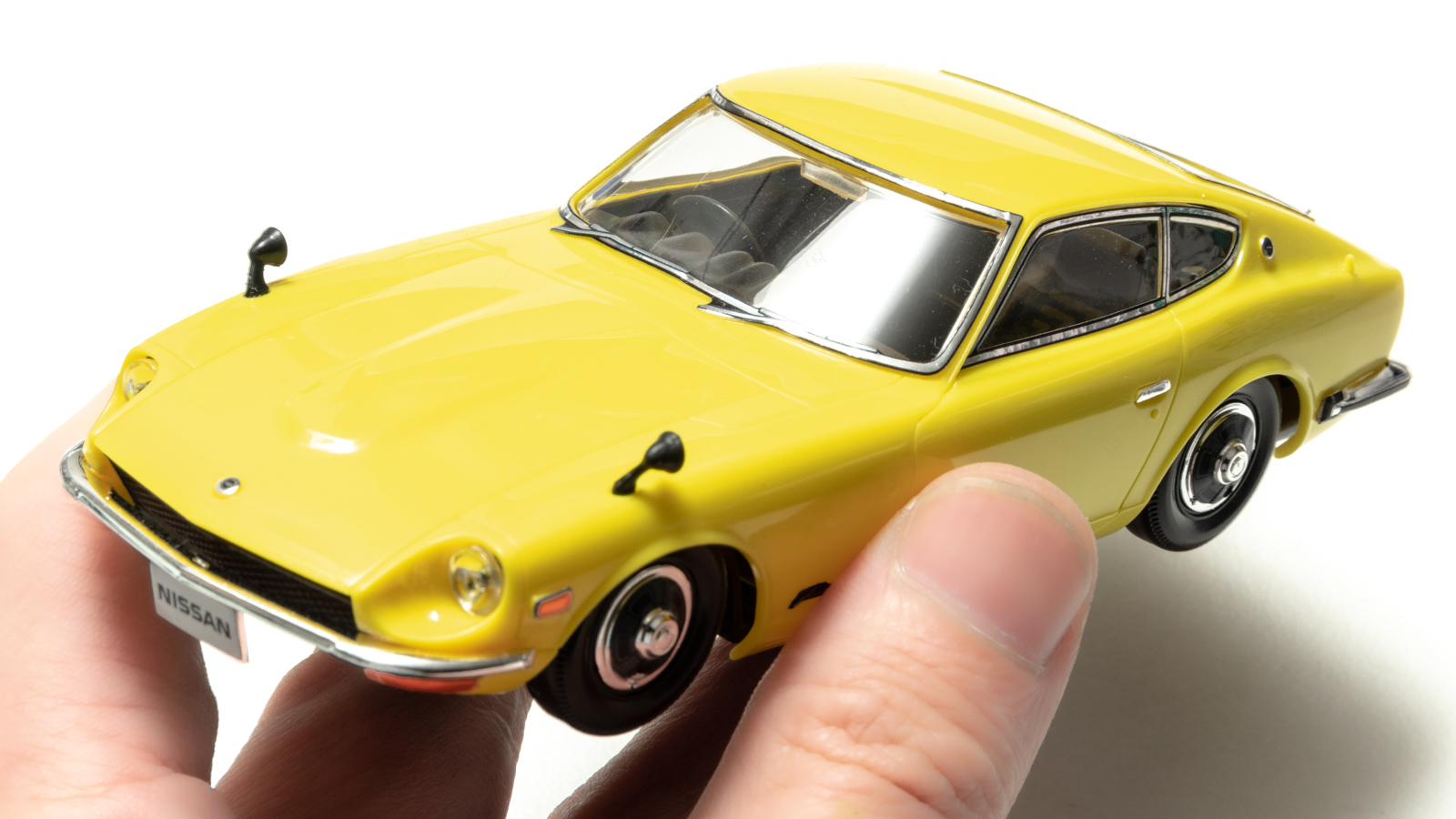 青いボディがどこまでも嬉しいアキラのZ／アオシマの『シャコタン