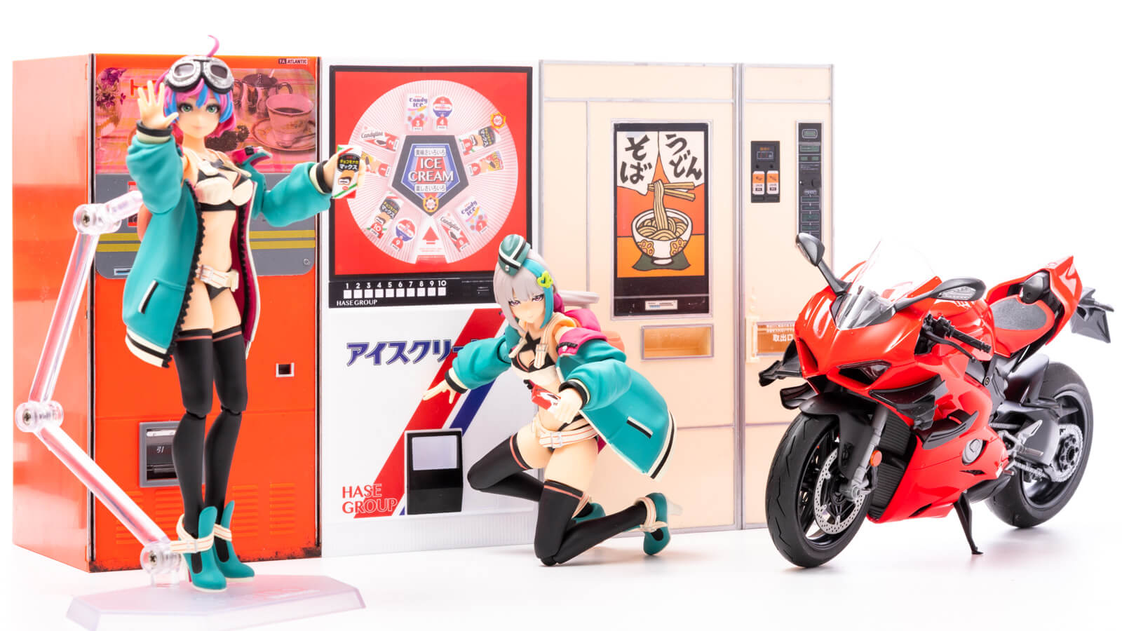 パーツとシールの重なりが最高。アイスクリーム自販機のプラモデルを