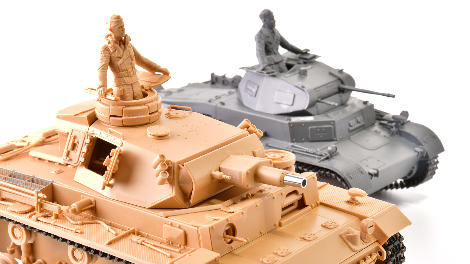 花金だ！仕事帰りに買うプラモ。戦車模型の最高のスタンダードを