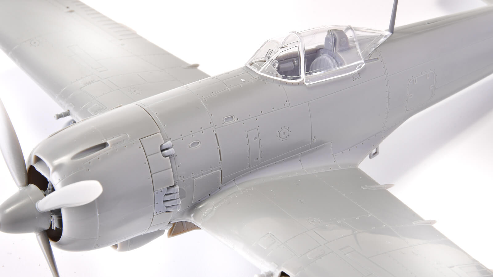 傑作を部屋に置く／タミヤ 1/48 二式水戦 | nippper: ニッパーを握る