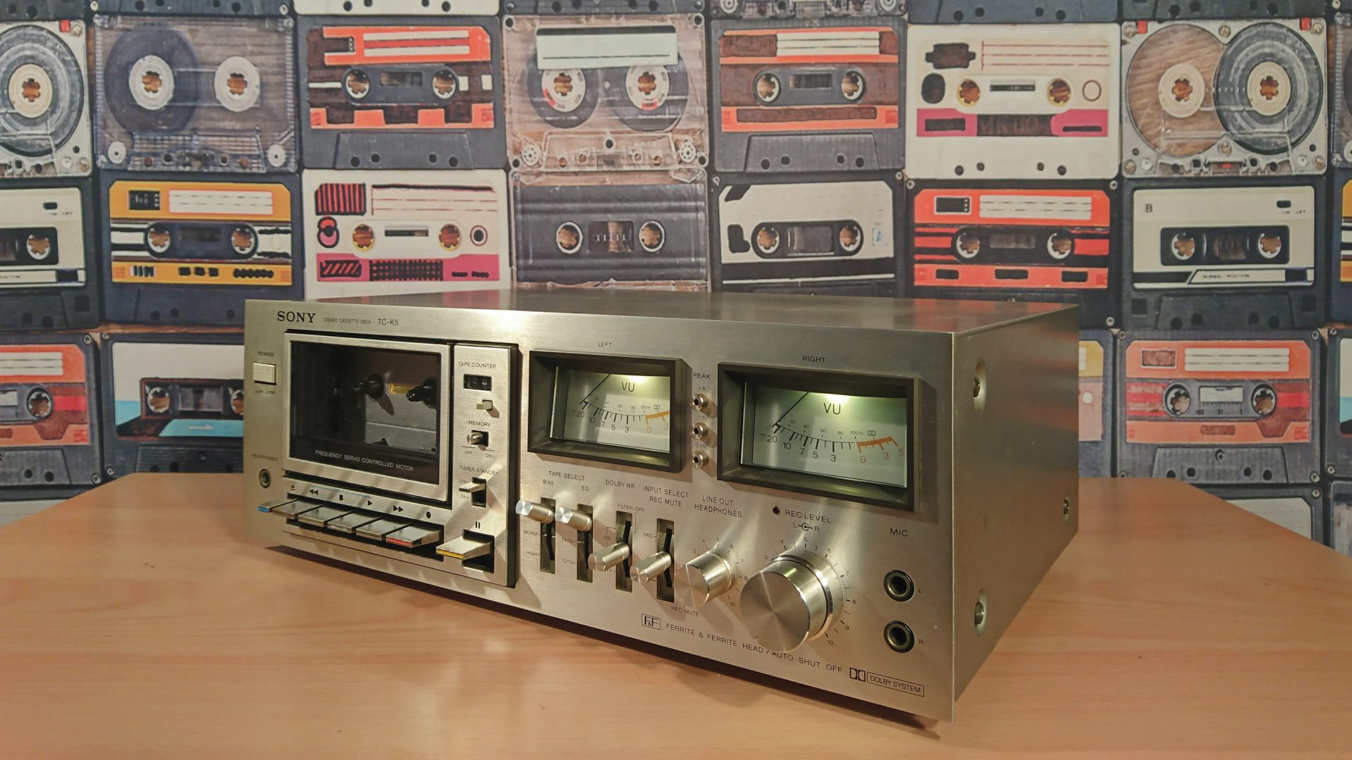 SONY TC-K5 外観・内部を実機の画像で紹介 | スーパーカセッターズ