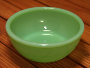 ファイヤーキングとパイレックスの専門店☆アンティークはま太郎--*