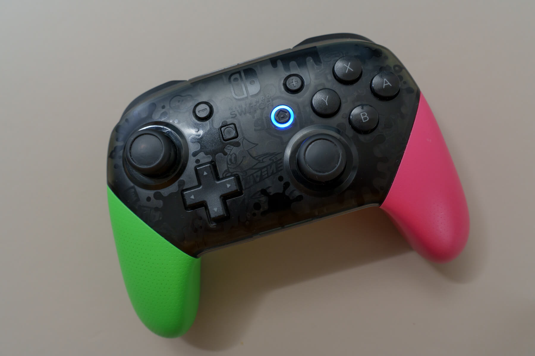 Switch のプロコンでPC版XBoxのゲームで遊ぶ方法！XOutput の