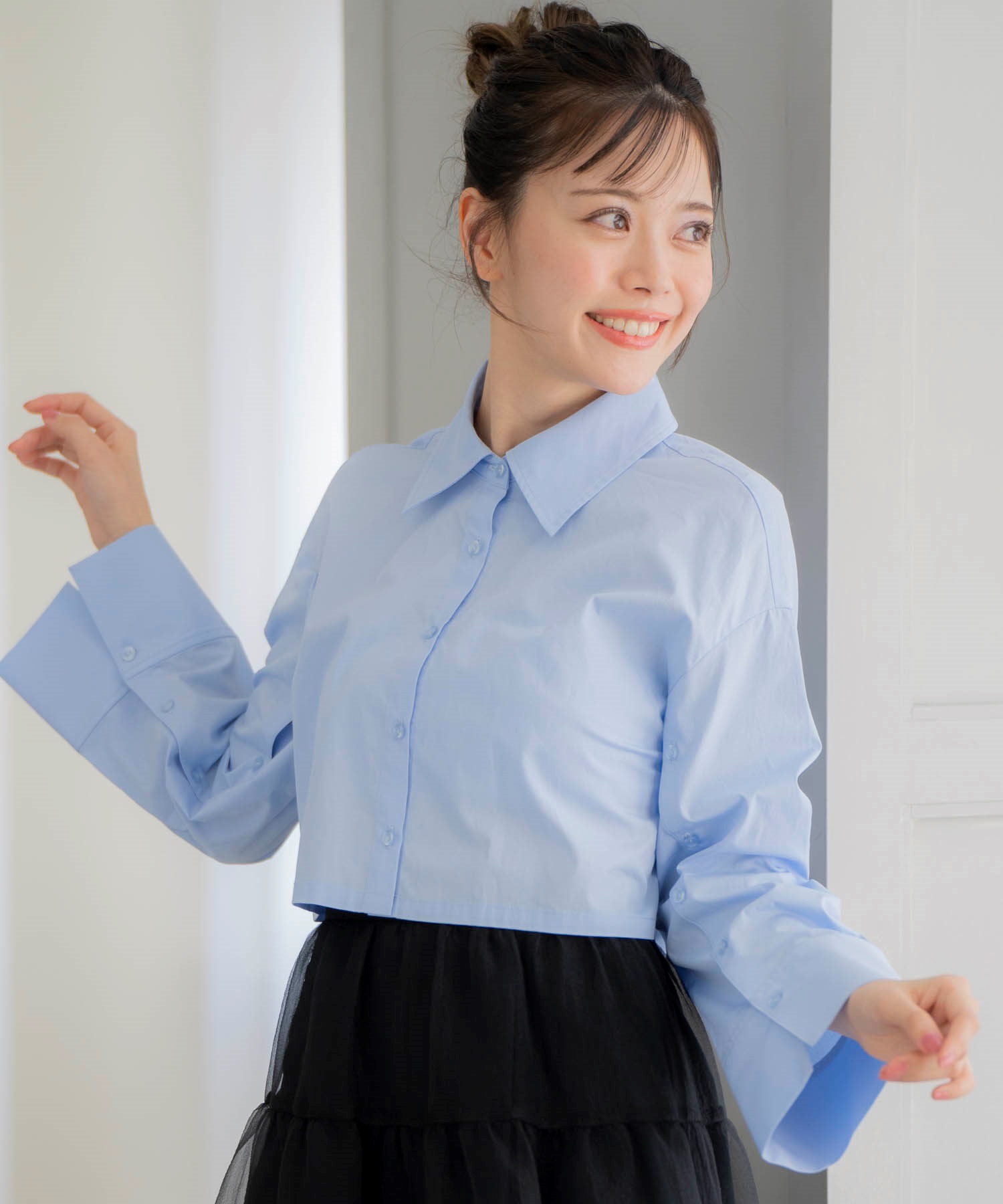 クロップドシャツ | シャツ・ブラウス | NOELA OFFICIAL WEB STORE