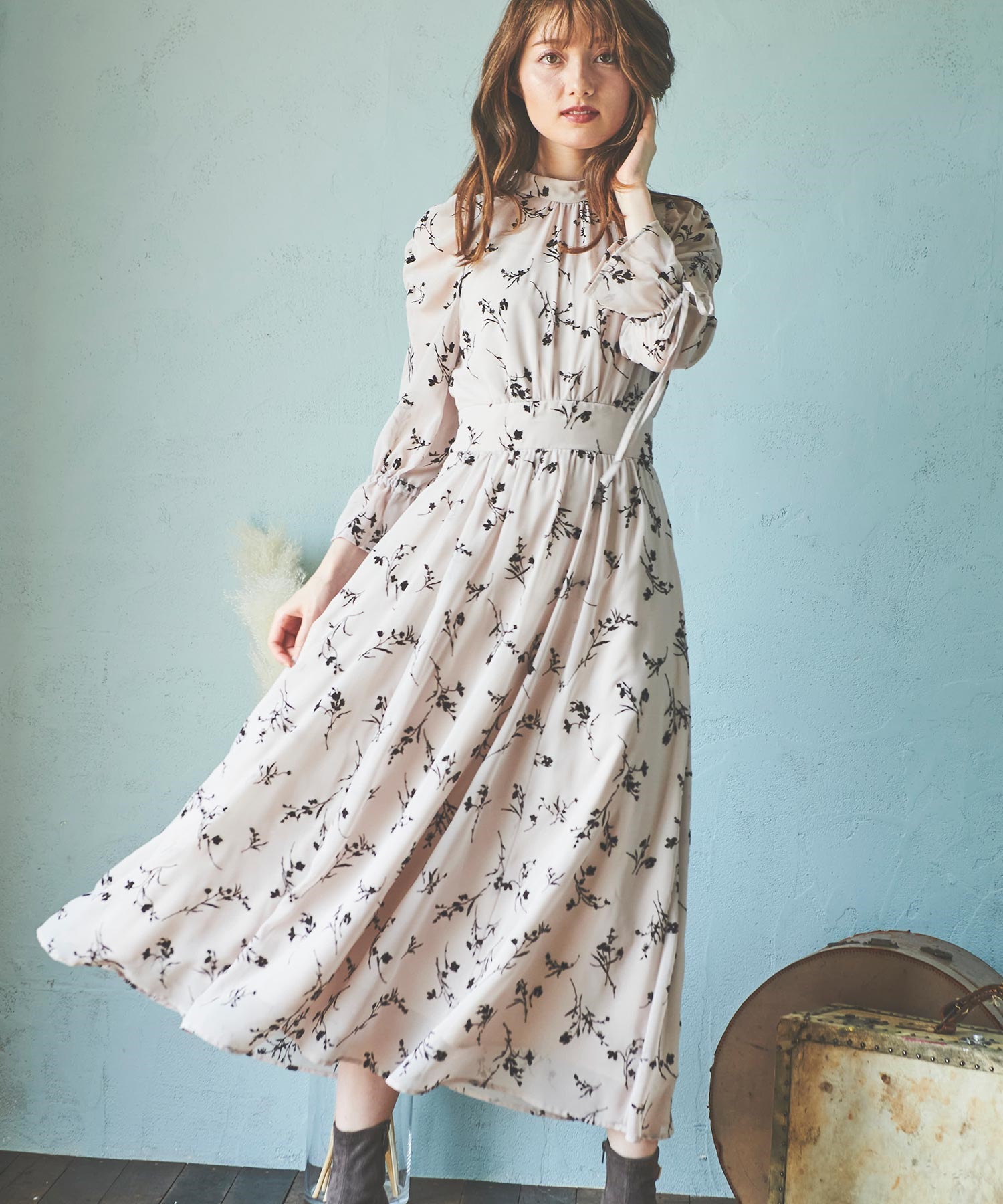 フロッキーエアリーワンピ | ロングワンピース | NOELA OFFICIAL WEB STORE