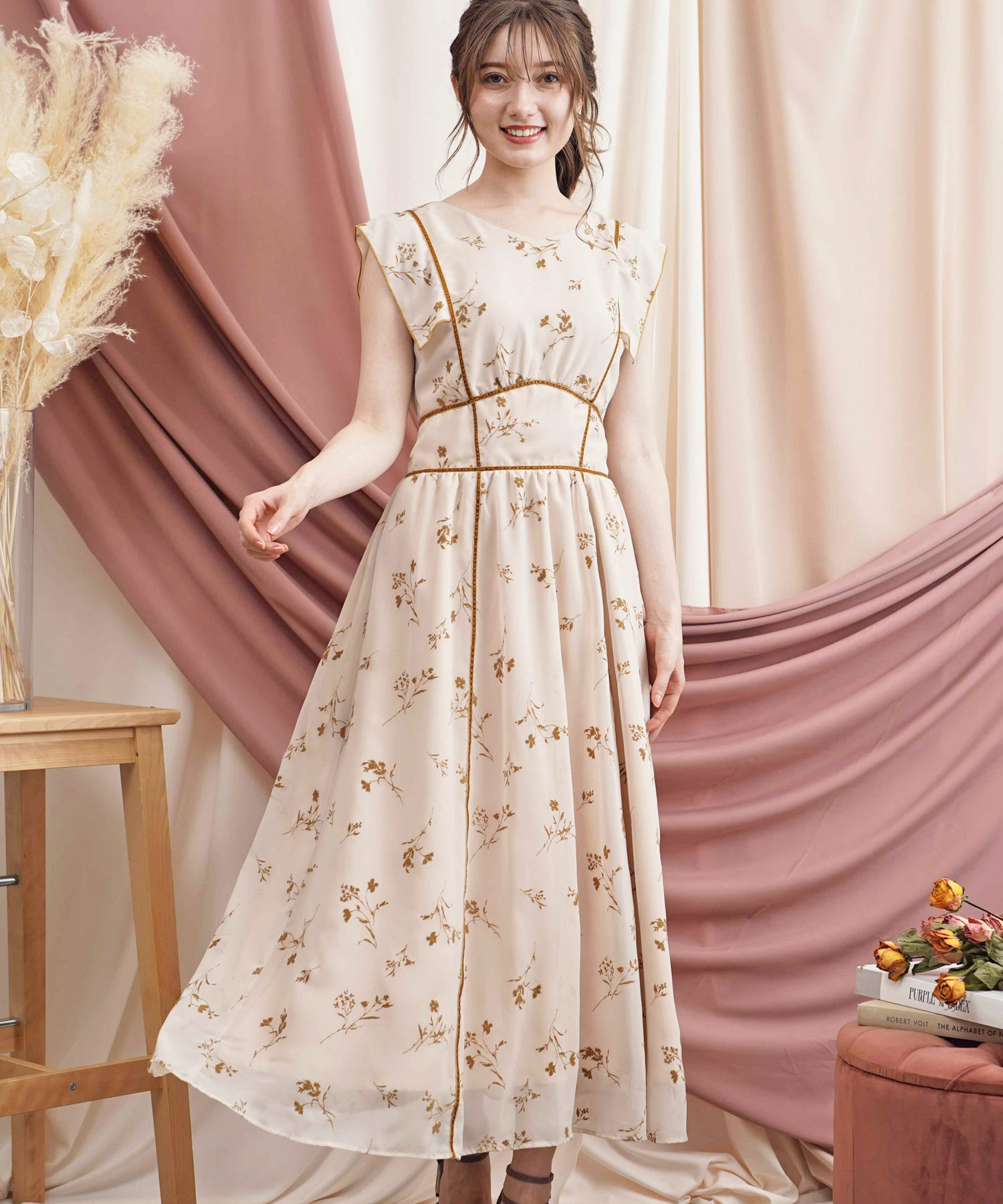 フラワーフロッキーワンピース | ロングワンピース | NOELA OFFICIAL