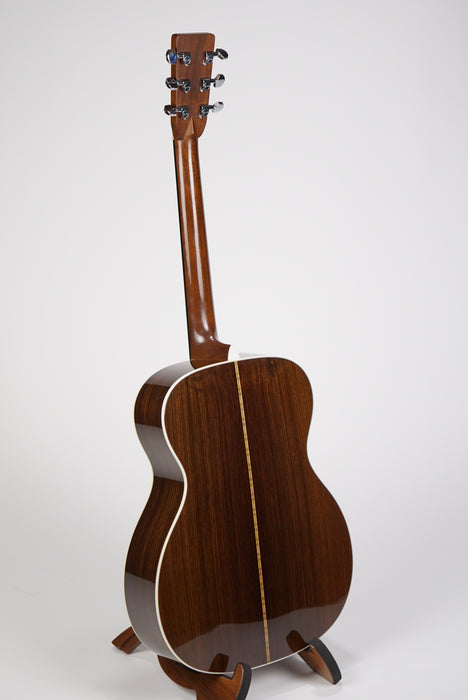 1998 Martin 000-28 — Northern Lights Music