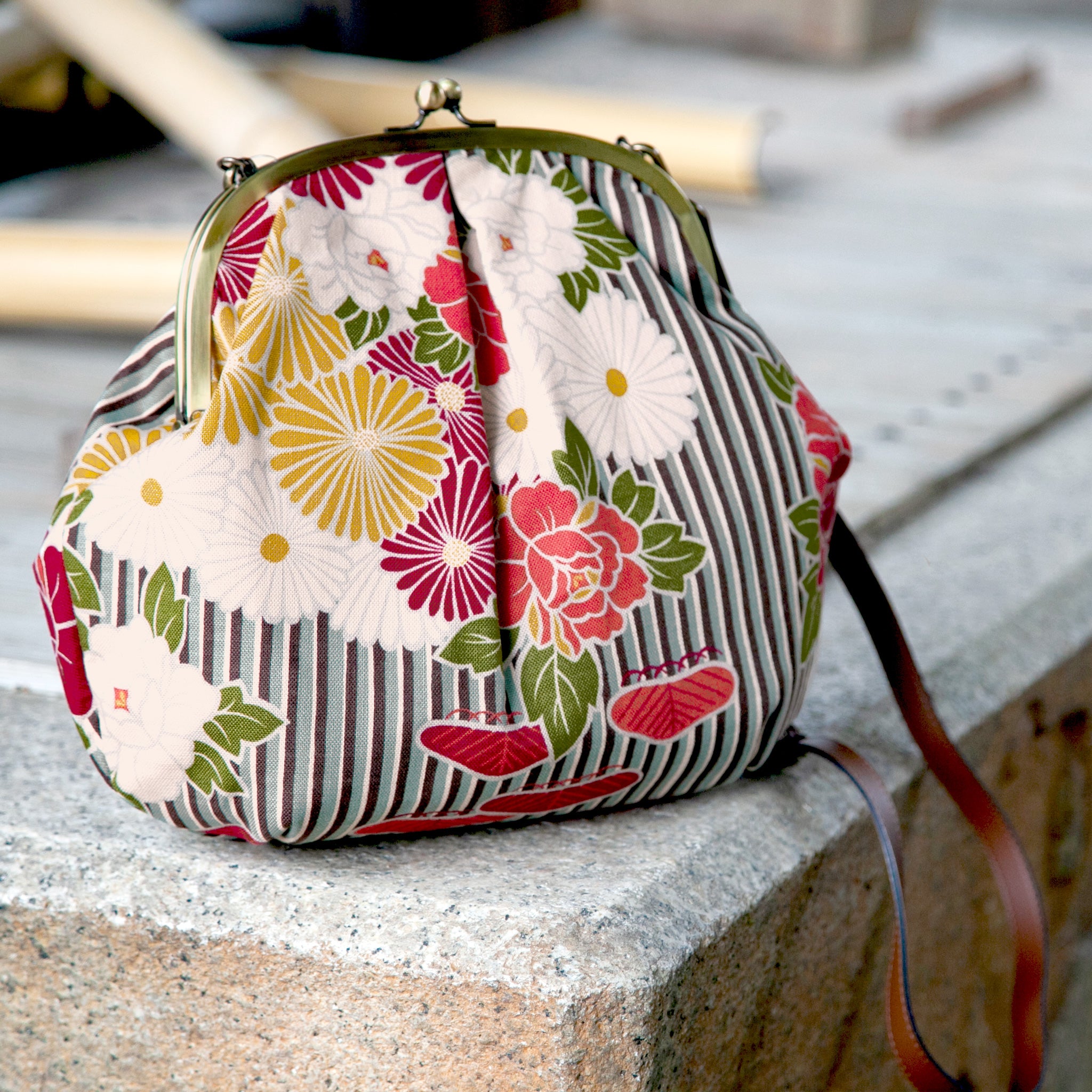 のレン がま口ショルダーバッグ レトロフラワー – NOREN JAPAN 公式通販