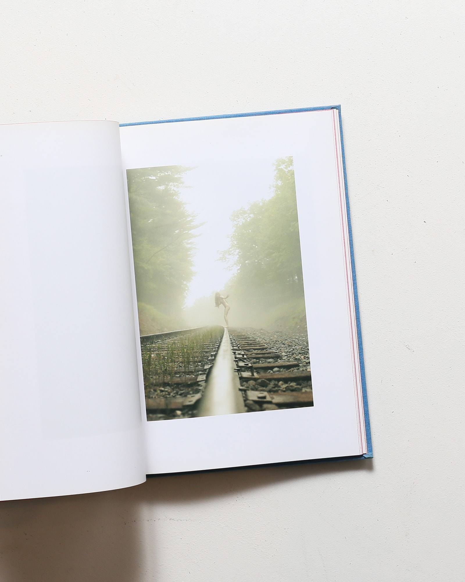 Ryan McGinley: Life Adjustment Center | ライアン・マッギンレー