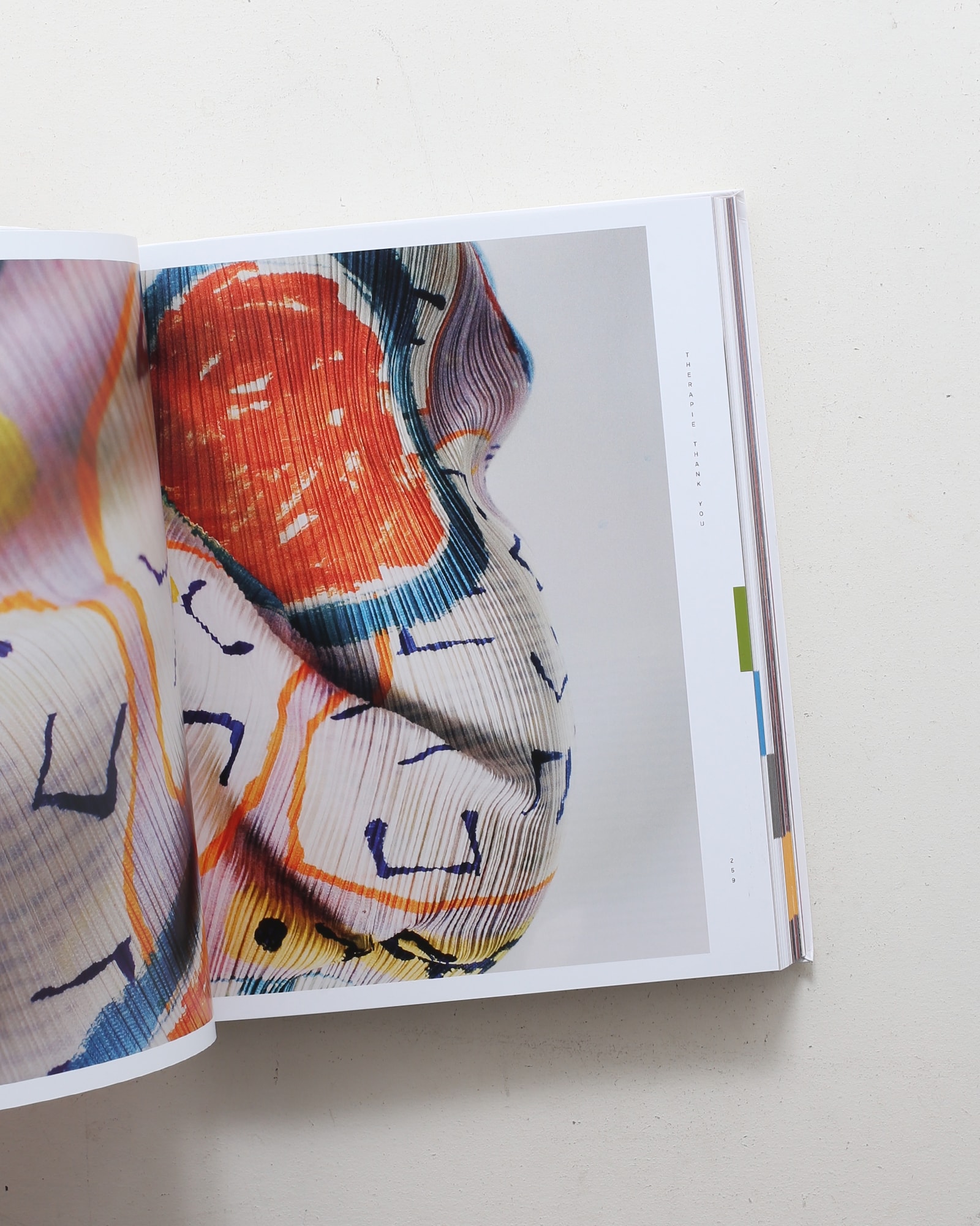 Issey Miyake: Pleats Please | Taschen | nostos books ノストスブックス