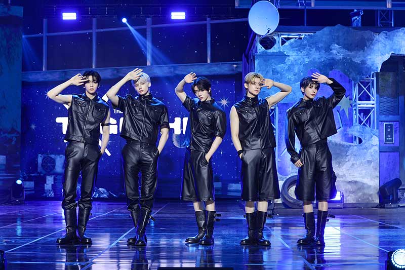 TOMORROW X TOGETHER「5人が一緒にいる時が一番幸せ」カムバック記者