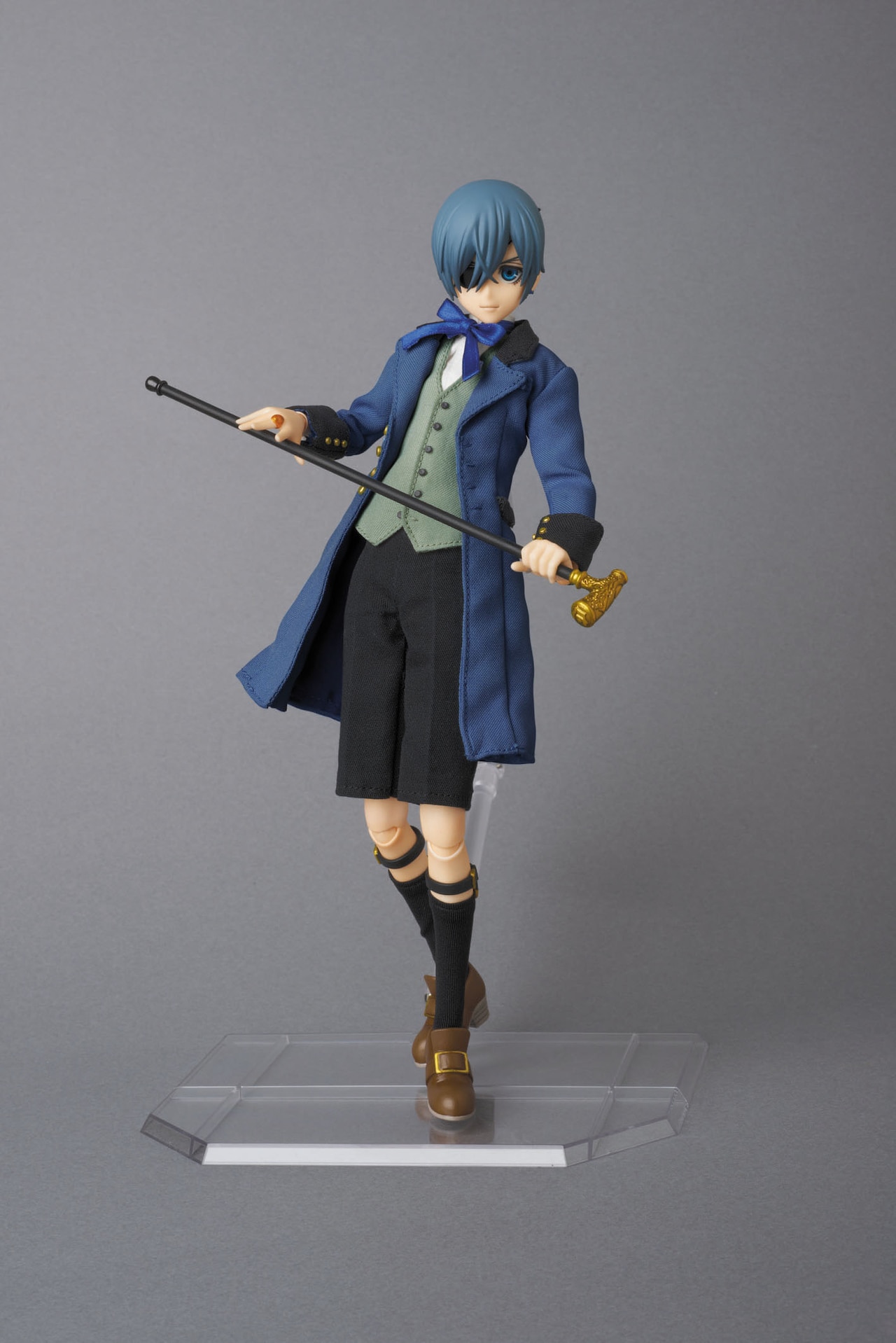 RAH シエル・ファントムハイヴ」※写真は監修中のサンプル。発売商品と