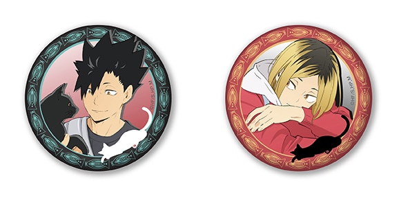 左から「ハイキュー!! TO THE TOP キラキラ缶バッジ 猫部ver. 黒尾鉄朗