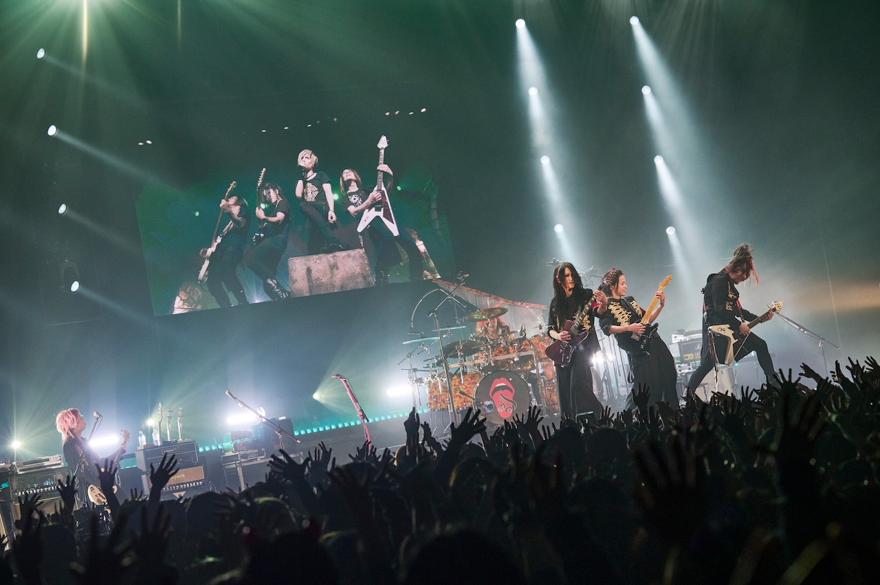 Acid Black Cherryフィルムライブにお台場熱狂、誕生日迎えたyasuは