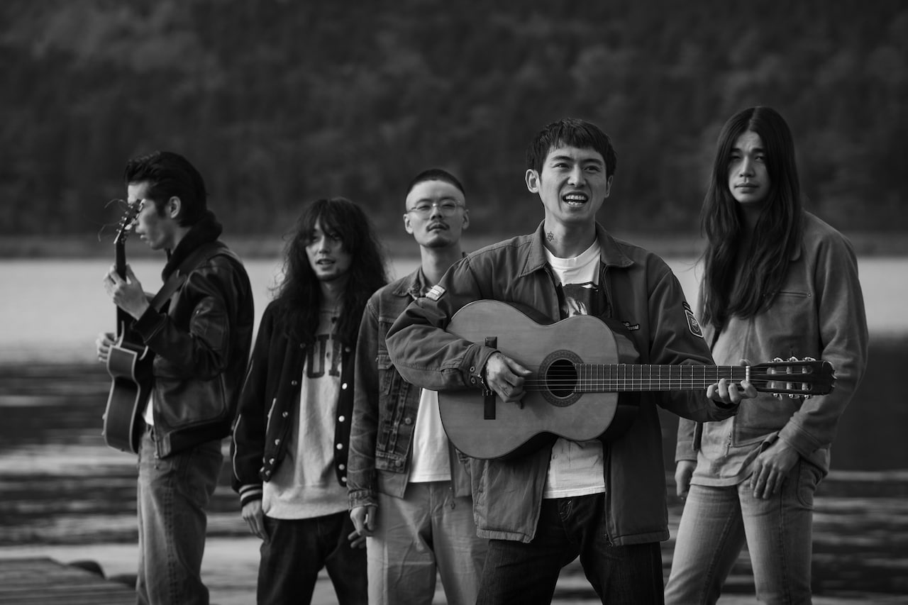 踊ってばかりの国、最初で最後のSTUDIO COASTワンマン「DANCING EMPIRE