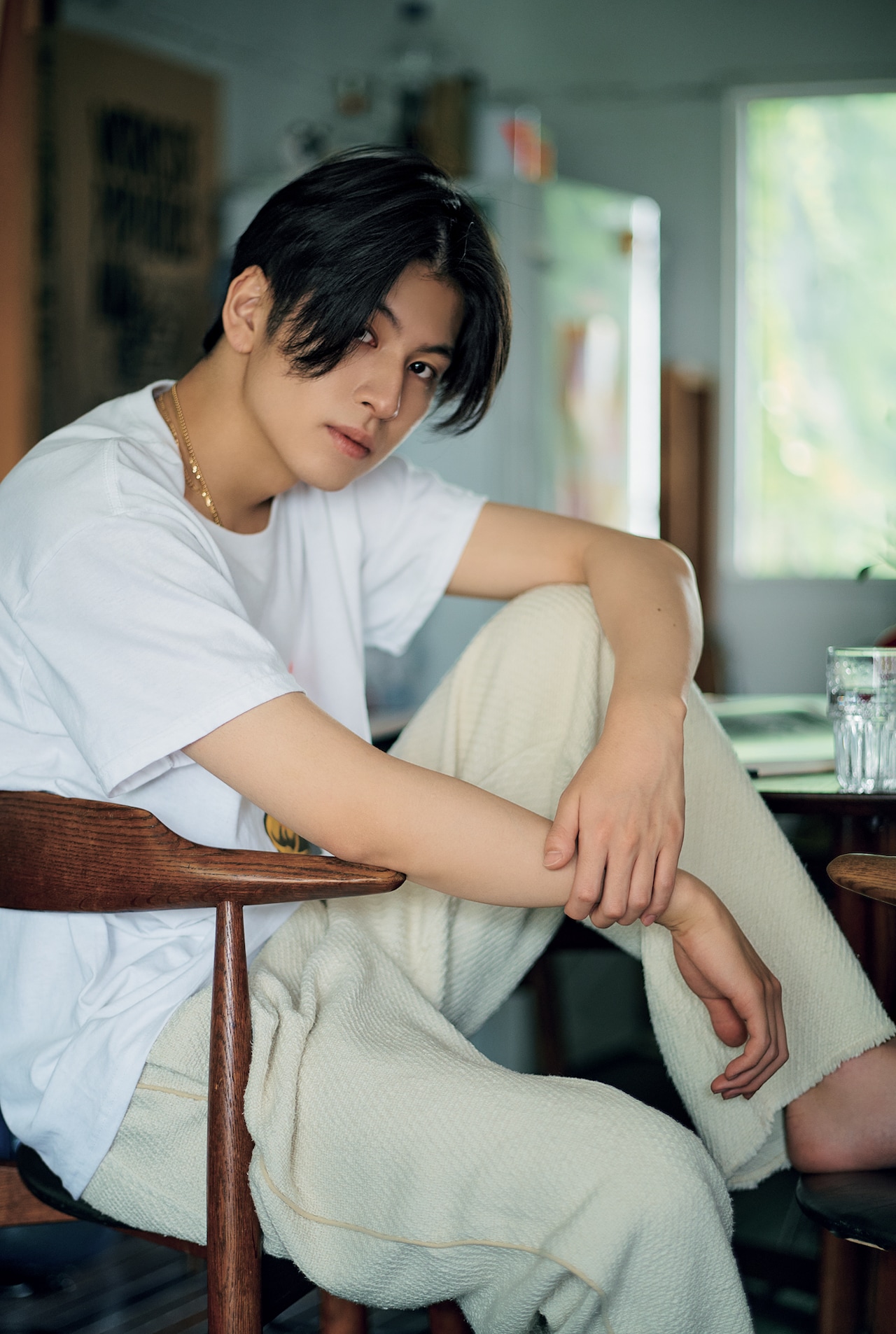 CanCam」でTHE RAMPAGE長谷川慎の写真集アザーカットを公開、乃木坂46