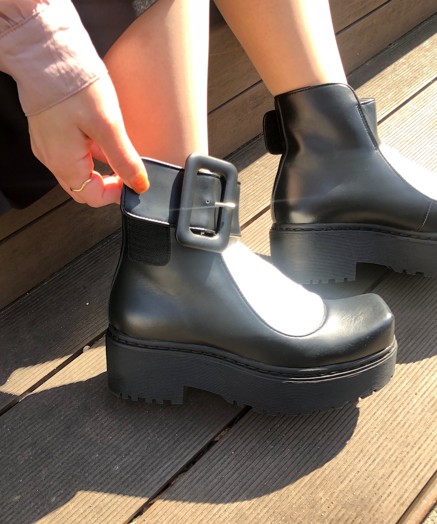 太ベルト厚底パンプス Jeffrey Campbell│Jeffrey Campbell OFFICIAL