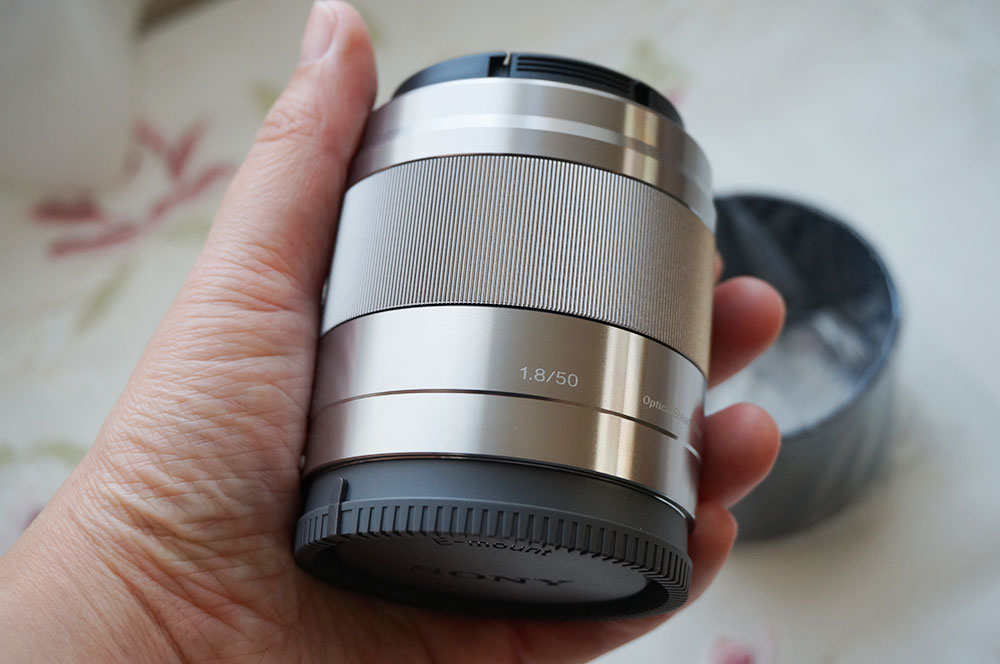 作例付きレビュー：小型軽量マクロ「SEL30M35」の魅力 | オコノミ コノミ