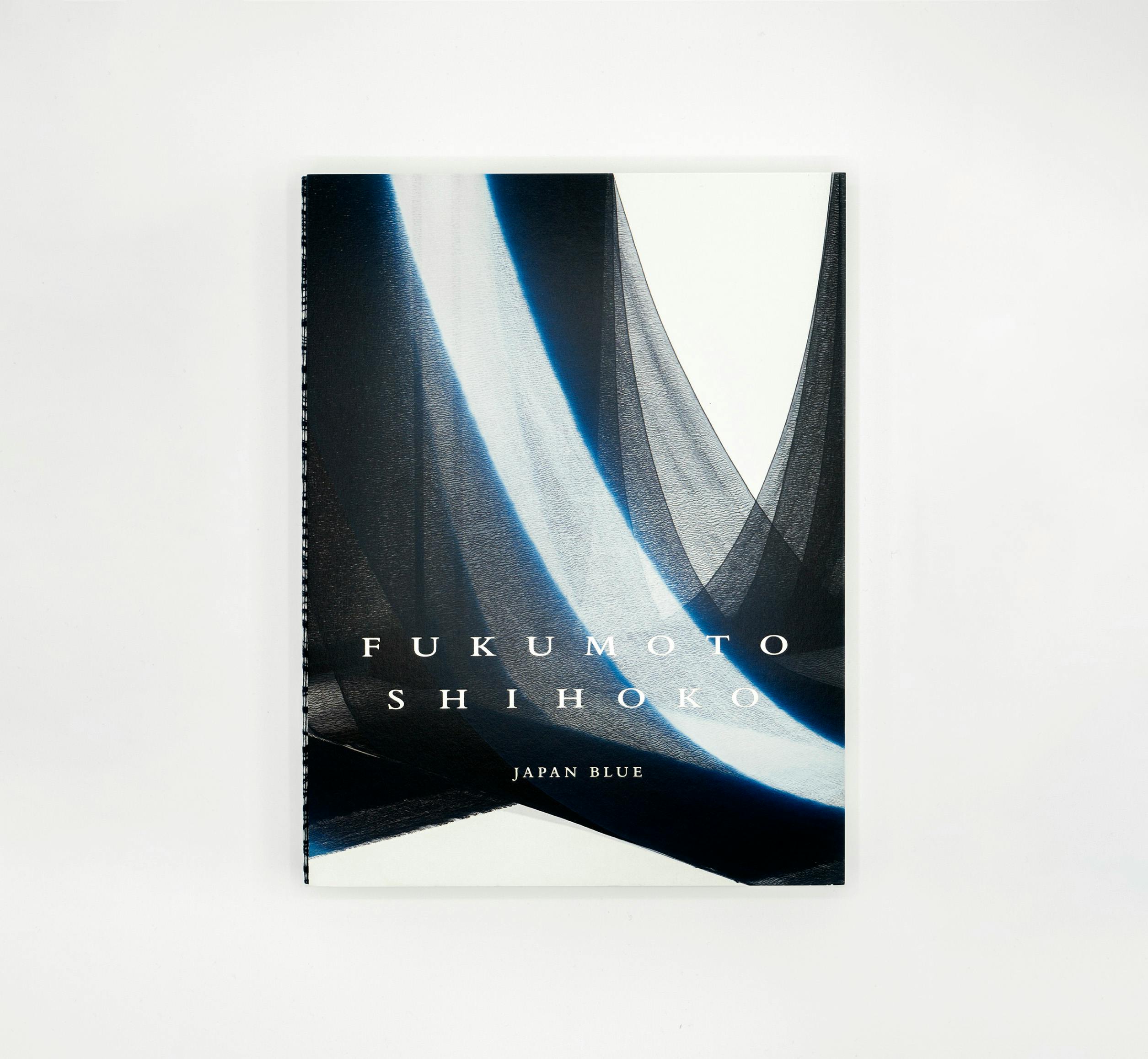 福本潮子作品集 藍の青 FUKUMOTO SHIHOKO JAPAN BLUE：福本潮子 | OIL