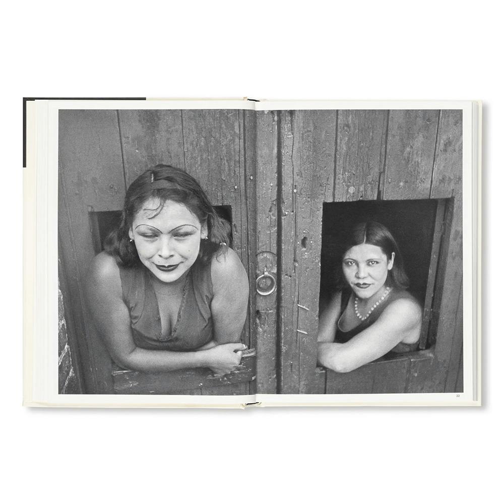 アンリ・カルティエ＝ブレッソン 写真集 THE DECISIVE MOMENT（決定的