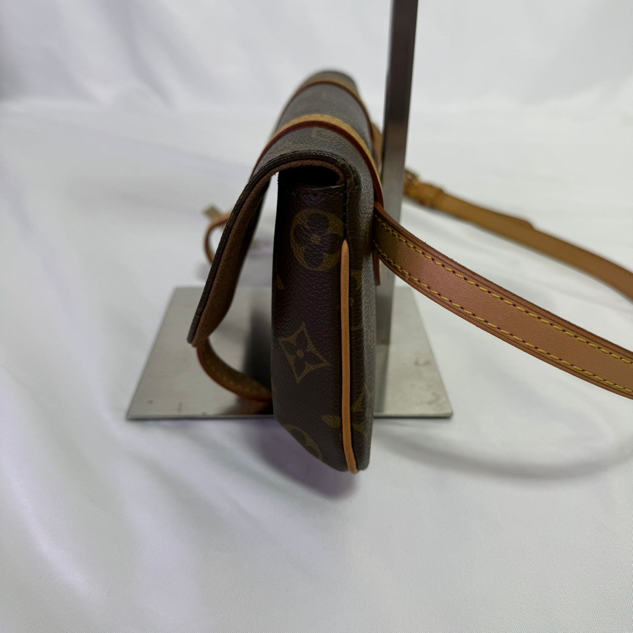 Louis Vuitton（ルイヴィトン） モノグラム ポシェット・マレル