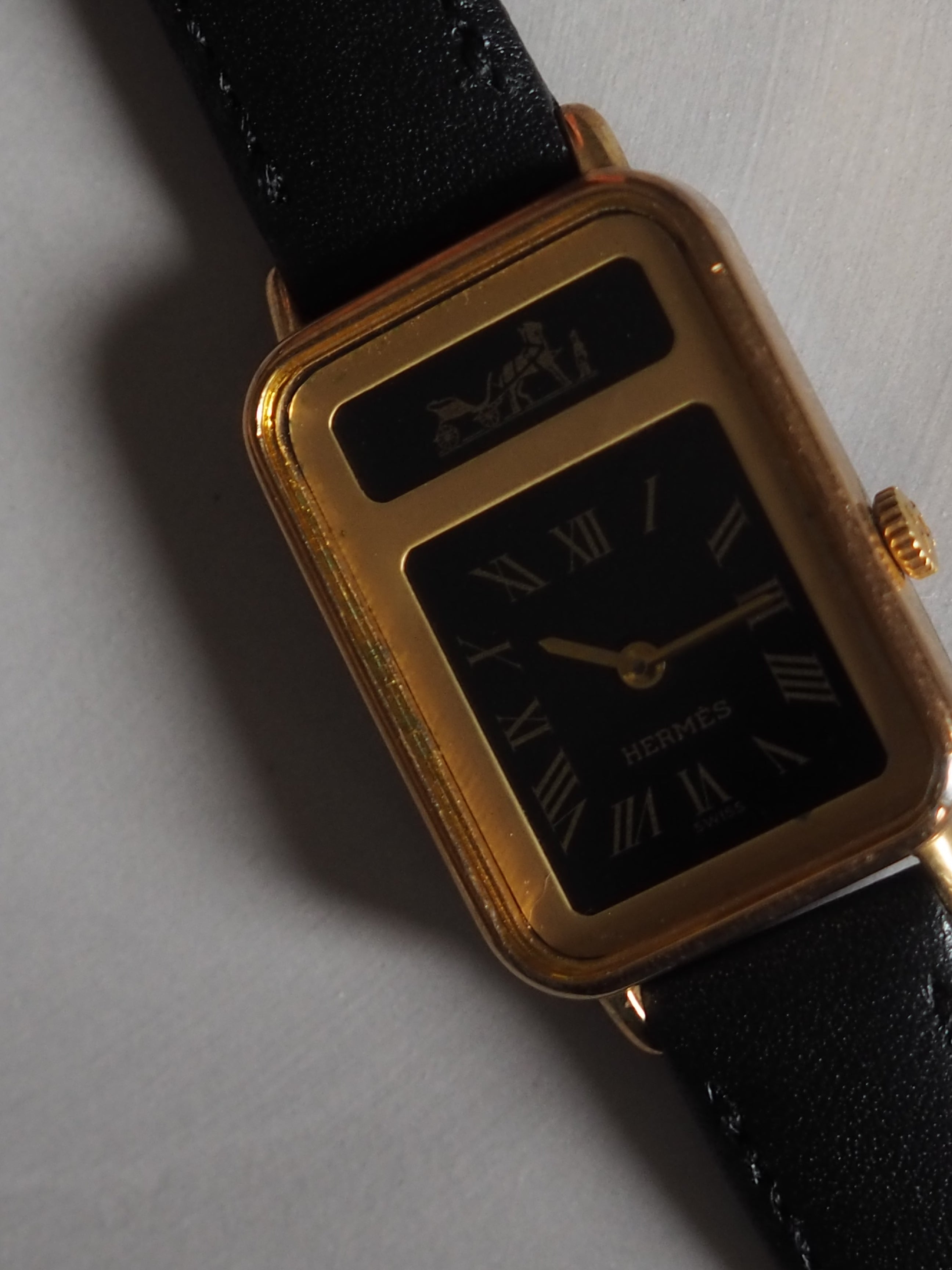 HERMES エルメス カレーシュ ウォッチ 腕時計 ゴールド ブラック