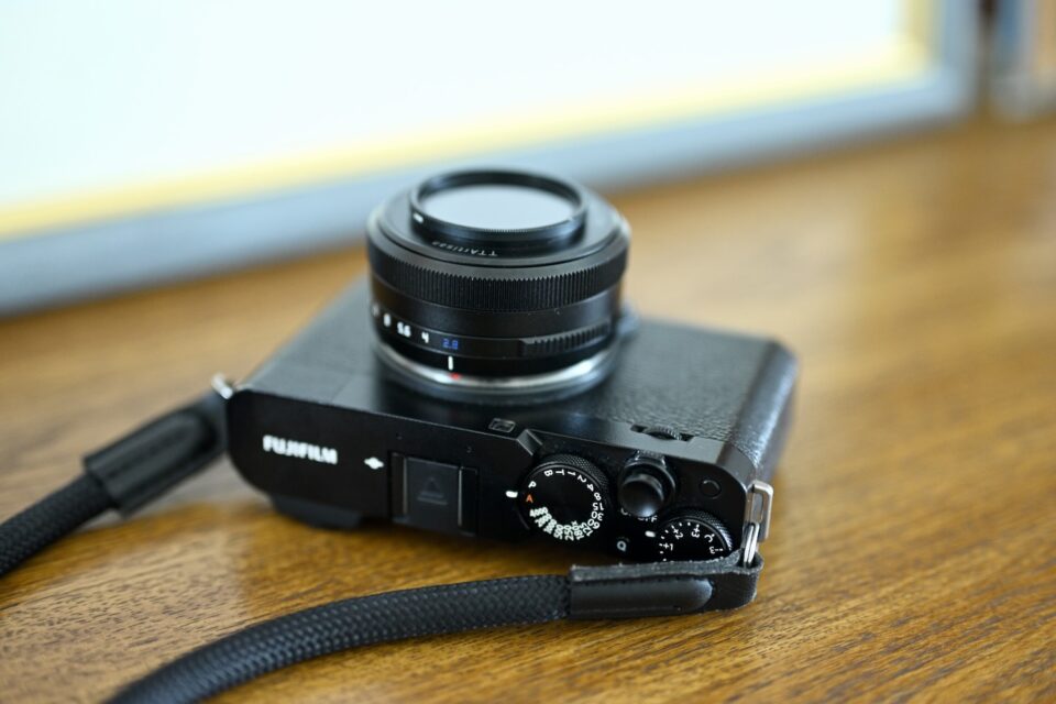 TTArtisan AF 27mm F2.8（Xマウント）を買ったので、鶴舞周辺をカメラ