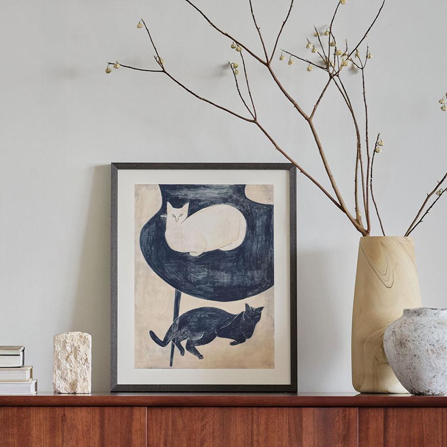 coricci | ポスター 猫と椅子と 40×50cm｜【公式】ACTUS online｜家具