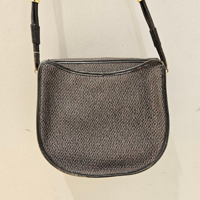 vintage YVES SAINT LAURENT(イヴ・サンローラン）ショルダーバッグ
