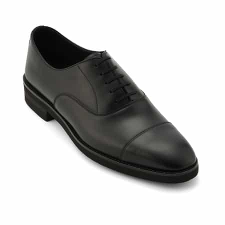 WH＜ダブルエイチ＞バーニーズ ニューヨーク限定キャップトゥシューズ