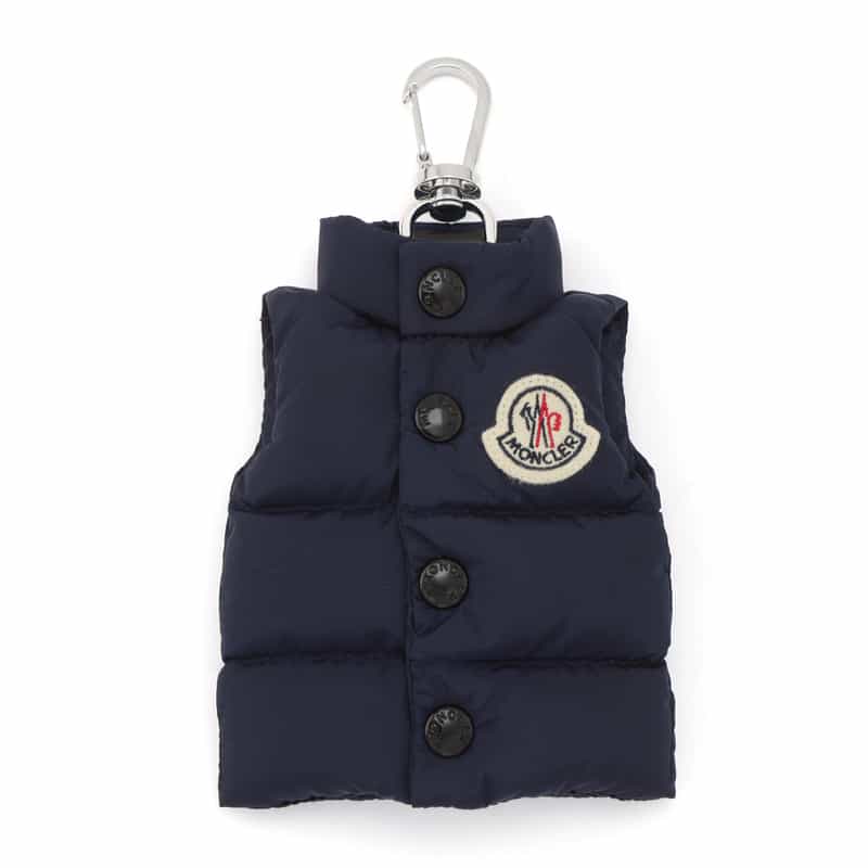 MONCLER＜モンクレール＞ ベスト型キーリング（2247277）｜MONCLER