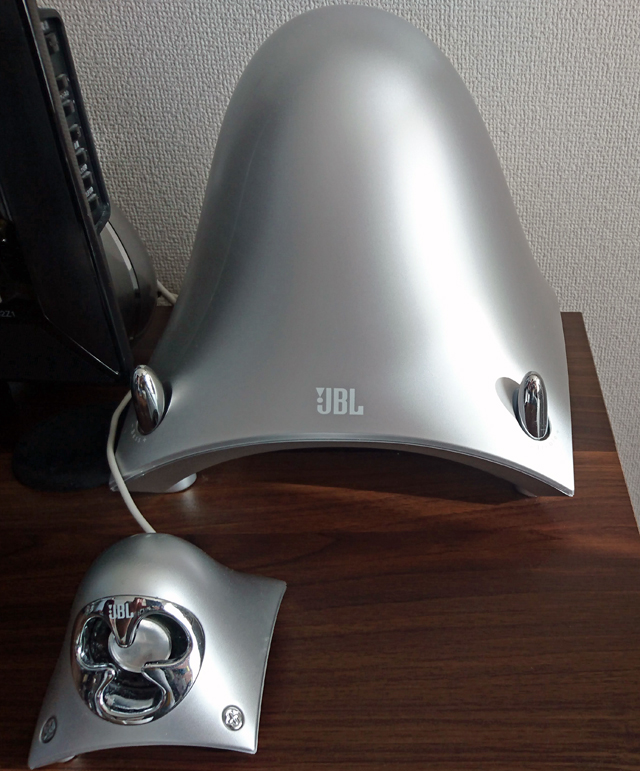 JBL creature（クリーチャー） II 2.1chアクティブスピーカーの修復