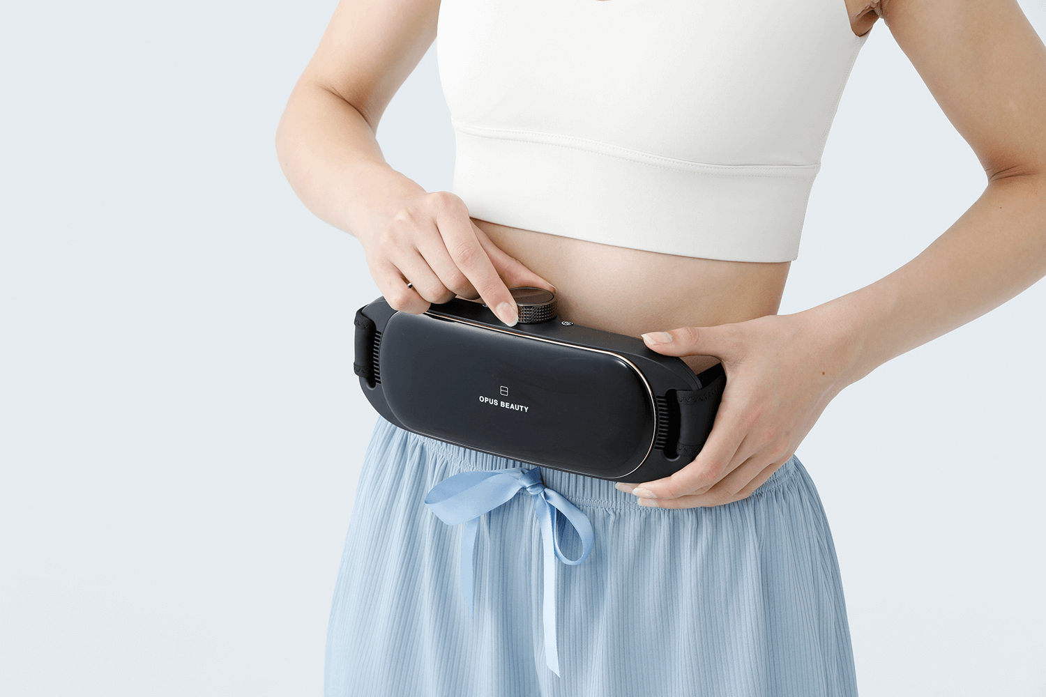 オーパスビューティからサロンクオリティEMS「E-Pulse」×新体感「温冷