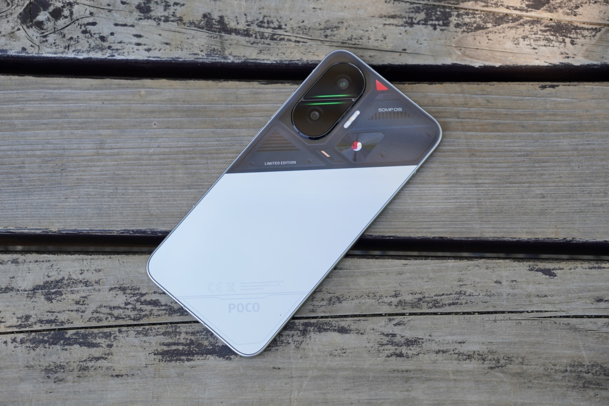 POCO F7 レビュー：ハイスペック・デザイン・バッテリー持ちの揃った高