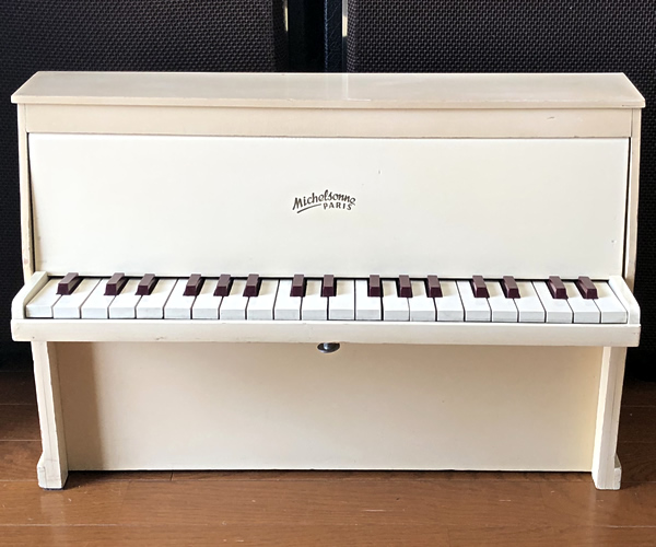 organ69 : [tp038]Michelsonne PARIS Toy Piano