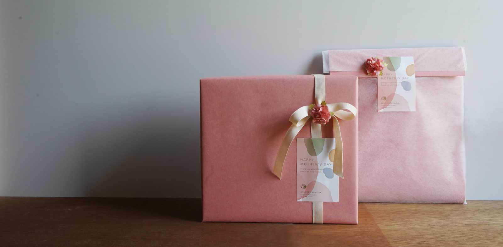 届いた瞬間に笑顔になれるような、母の日ギフトラッピング。 | 【公式