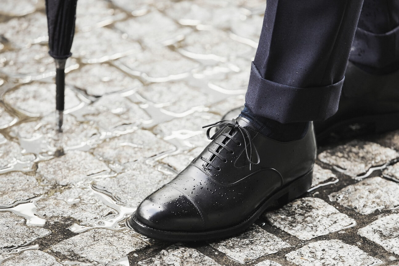 三陽山長が雨の日でも快適な履き心地の新生ドレススニーカー「柔