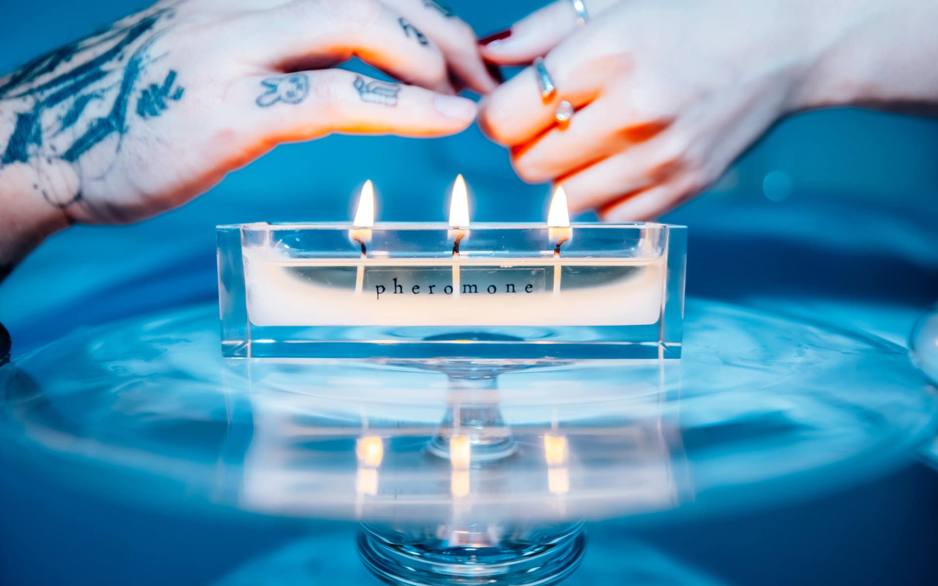 Bedin〈ベディン〉】キャンドル形状の新感覚美容液でムーディにボディ