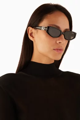 Buy Gentle Monster Black Ruvy Van 01 Sunglasses in Acetate For