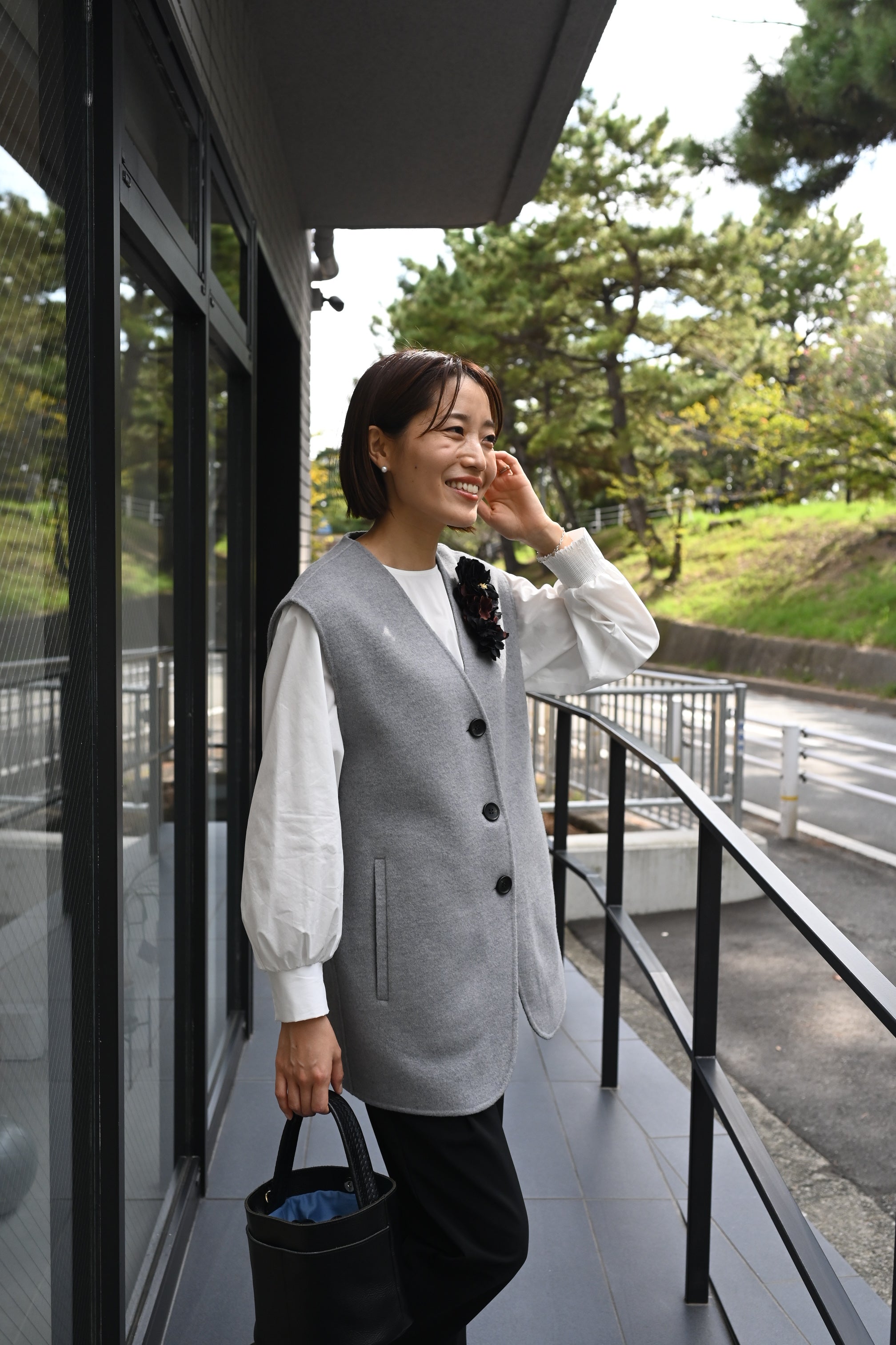 着回し広がる袖パフブラウス – OURHOME