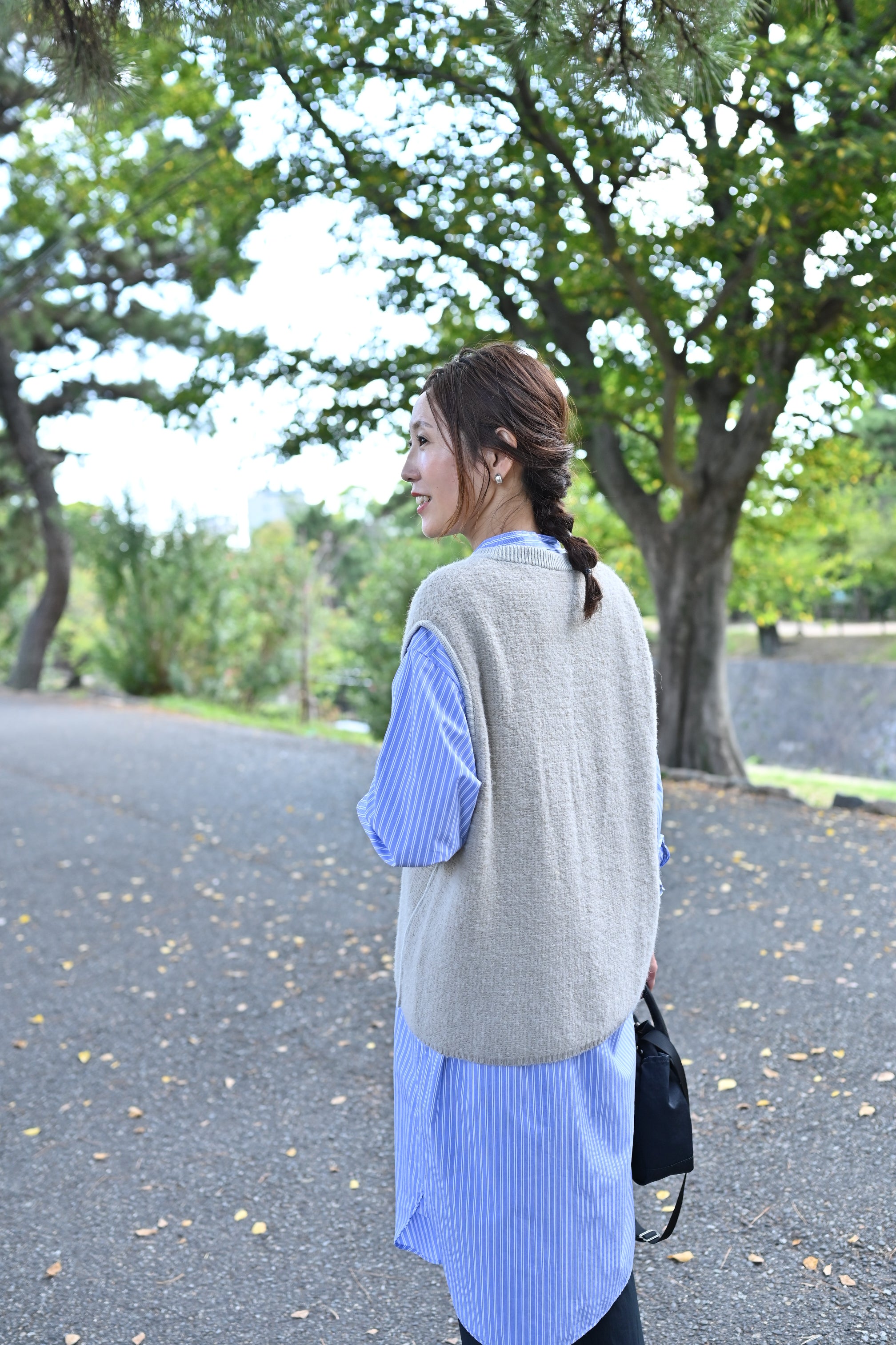 アルパカ混の洗えるニットベスト – OURHOME