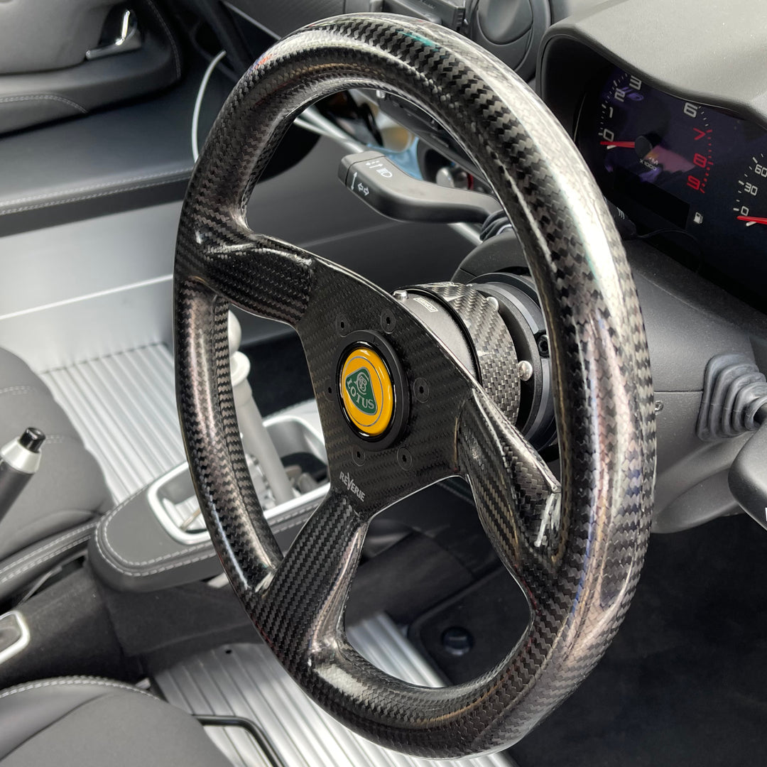 ReVerie リベリー ドライカーボンステアリング 315Φ たったの300g