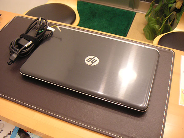 HP Pavilion 15-n207AU パソコンがたちあがらない ハードディスク交換