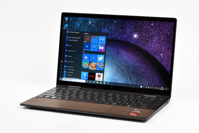 HP ENVY x360 13-ay (Wood Edition) レビュー：天然木のパームレストが