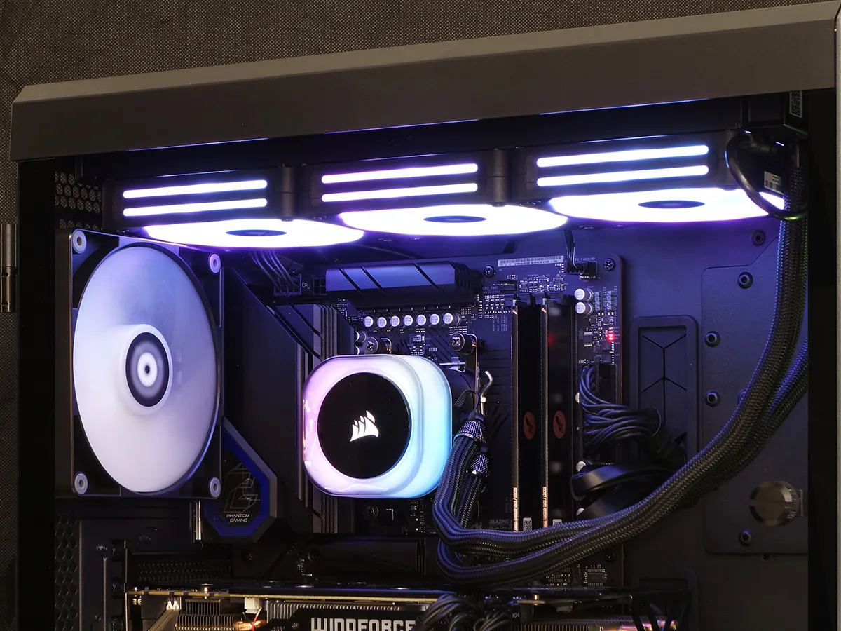 Corsair iCue Link H150i RGB AIO Liquid CPU Cooler Review